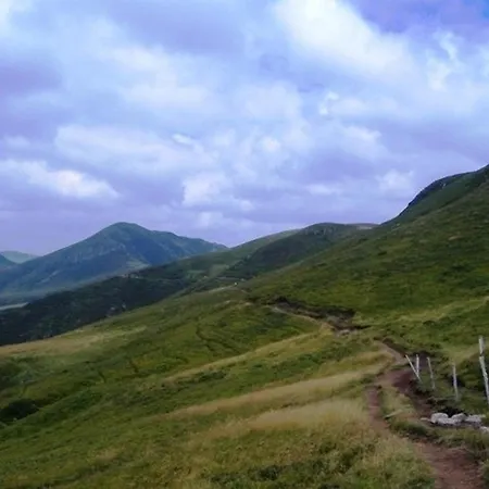 Apartman T2 Cosy Au Coeur De - Pres Des Pistes, Commerces Et Patinoire - Fr-1-787-37 Laveissière