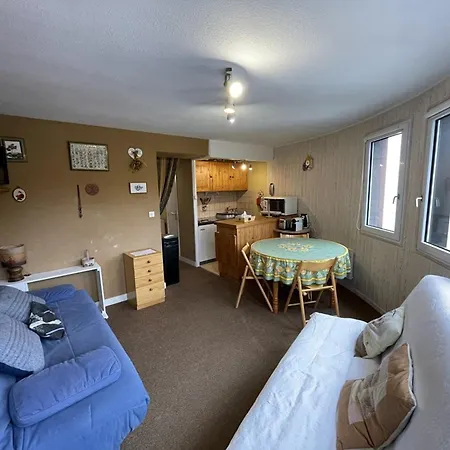 T2 Cosy Au Coeur De - Pres Des Pistes, Commerces Et Patinoire - Fr-1-787-37 Apartman